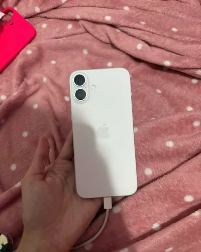 iPhone 16 PLUS - 128gb - Branco - Bateria 98%