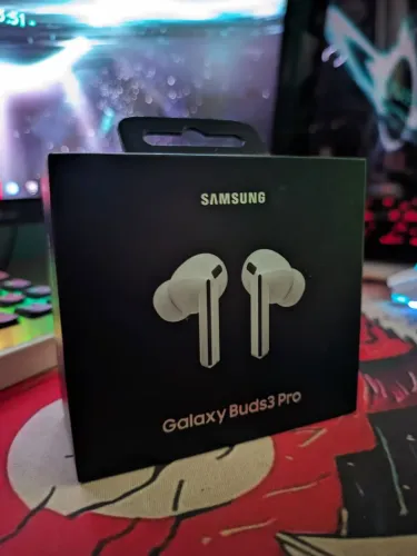 Samsung Galaxy Buds3 Pro - Branco - LACRADO