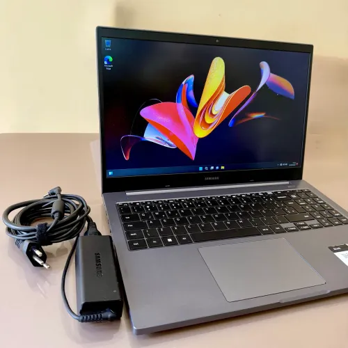 Notebook Samsung i3 de 11 Geração