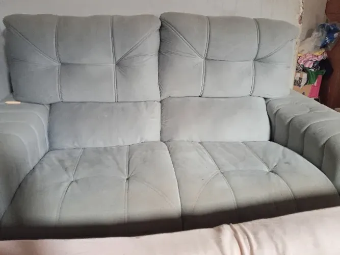 sofá 2 lugares