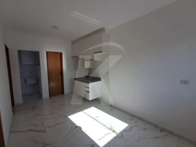 Condominio com 2 quartos, sala, cozinha, banheiro , area de serviço e vaga de garangem