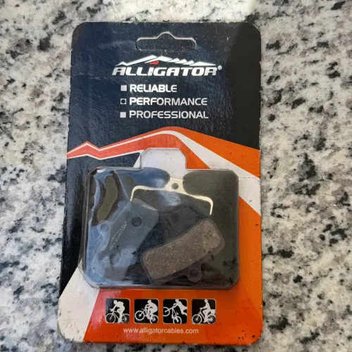 Vendo pastilha para freio shimano zee semi-metálica nova 