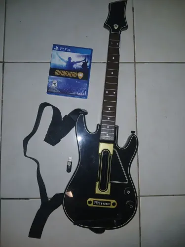 Guitar hero live PS4 completa
