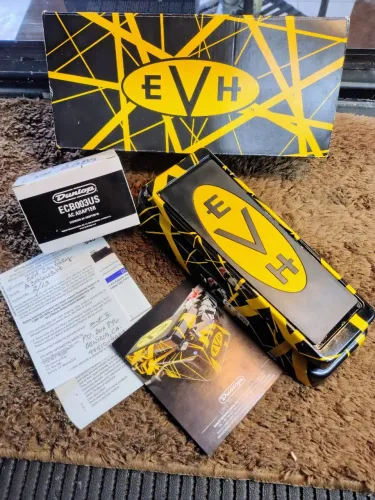 Pedal Dunlop EVH95 Eddie Van Halen Cry Baby Wah -Impecável