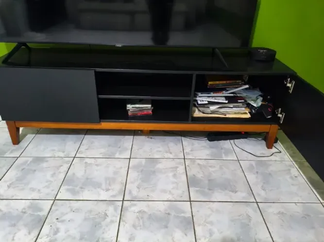 Rack Preto Etna