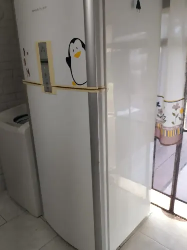 vendo geladeira Frost Free Electrolux