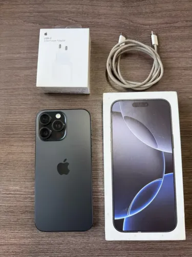 iPhone 16 pro max 256 - Black Titânio