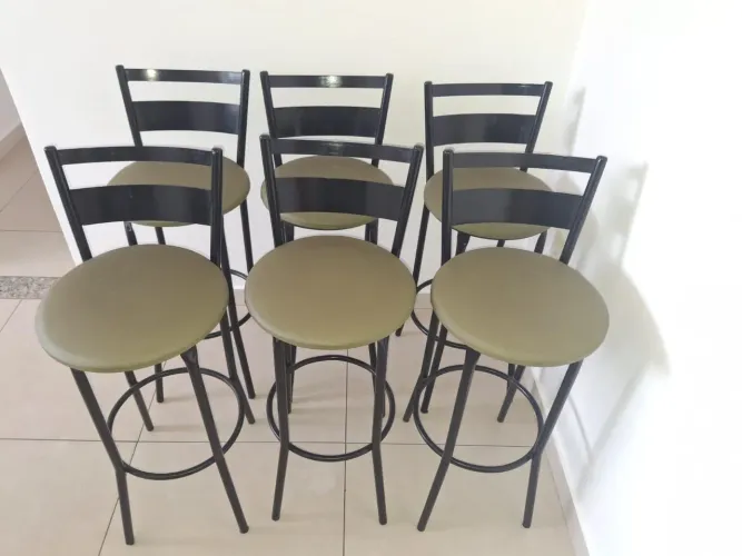 Conjunto de Banquetas ( 6 unidades)