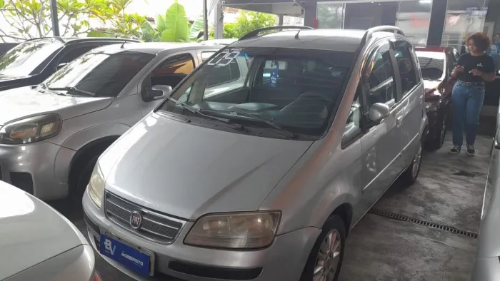Fiat Idea ELX 1.4 MPI Fire Flex 8V 5P 2009