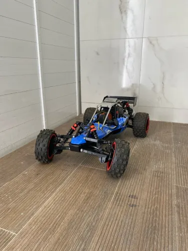 Oferta 3.500Automodelo baja 5b Rc 32cc off roda pouquíssimo uso muito conservado