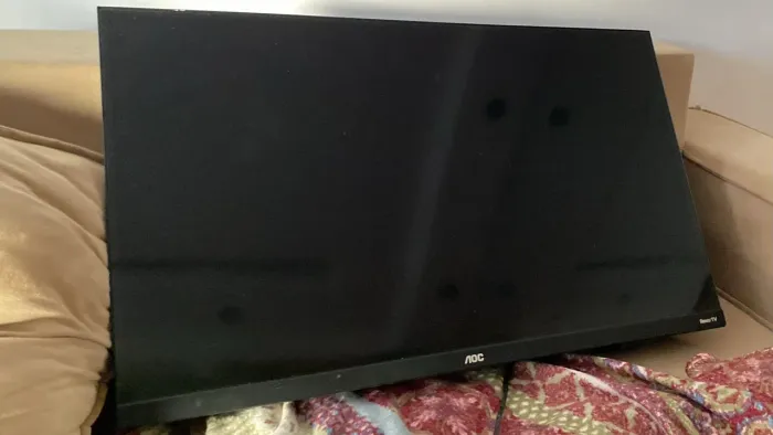 VENDE-SE TELEVISÃO AOC