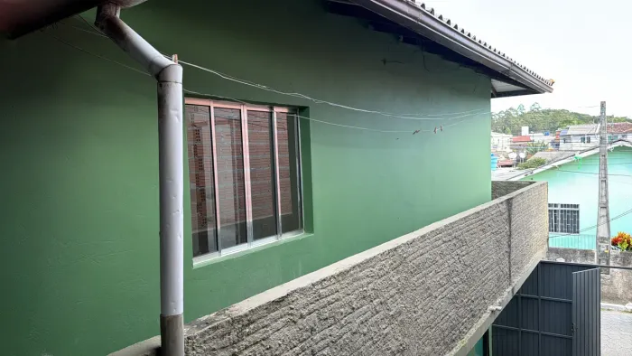 Alugo casa 3 quartos tapera