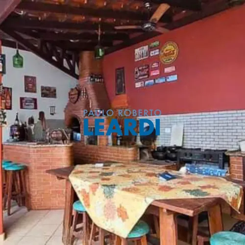 SOBRADO - VILA CAIO JUNQUEIRA - MG