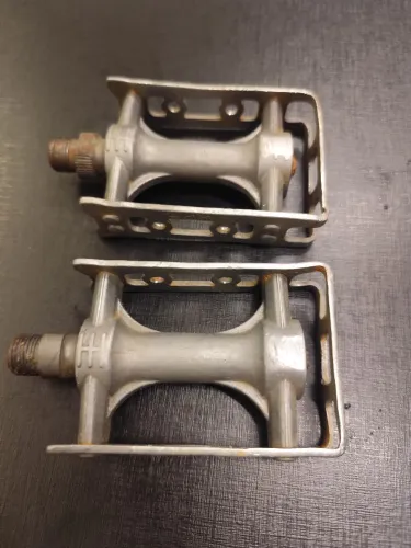 Pedal kkt Caloi cross Extra light