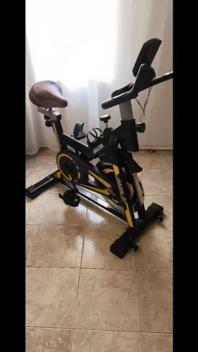 BICICLETA ERGOMÉTRICA