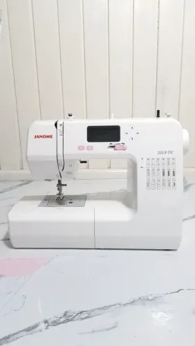 MÁQUINA DE COSTURA JANOME