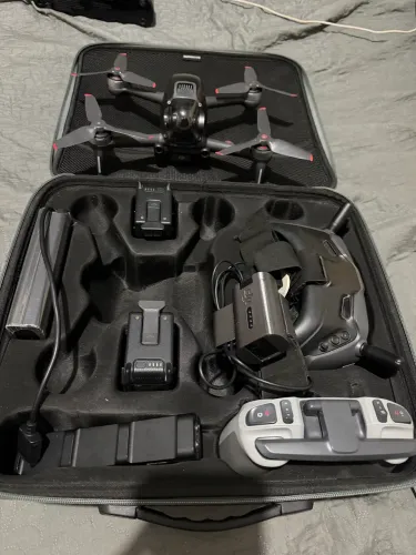 DJI FPV COMBO