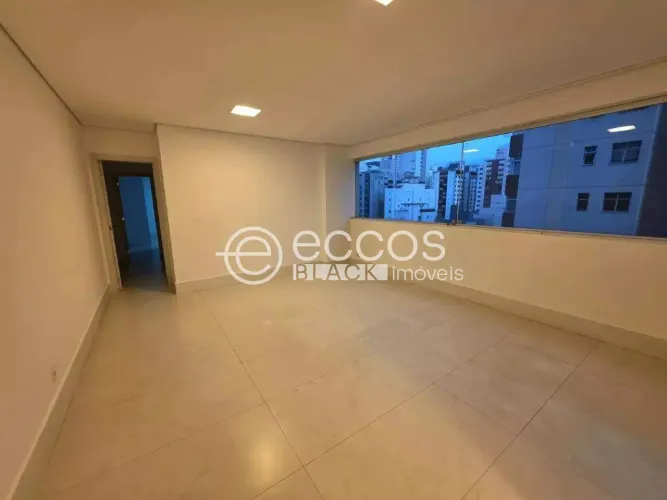 Apartamento à venda, 2 quartos, 2 suítes, 2 vagas, Nossa Senhora das Graças - Uberlândia/M