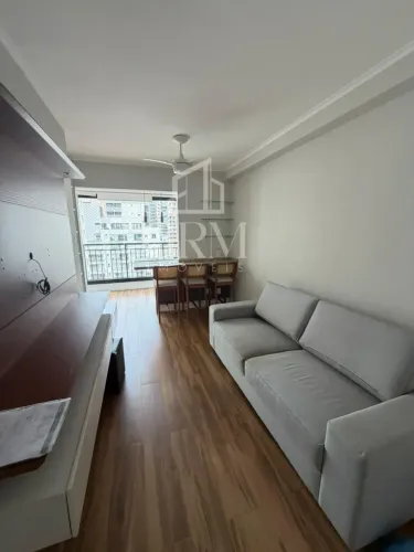Apartamento mobiliado para venda na Vila Mariana, 33m², 1 vaga, ao lado do metrô Ana Rosa