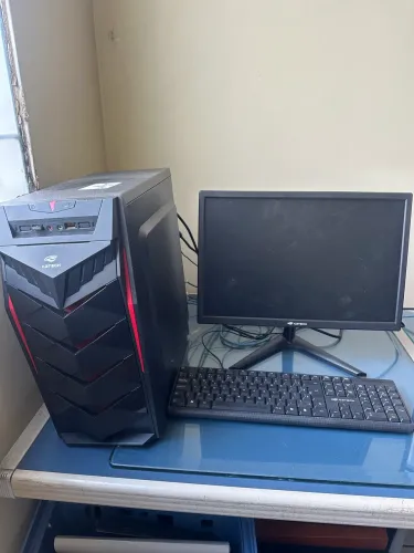 Computador de mesa completo 