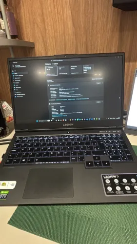 Notebook gamer Lenovo Legion 5i (Modelo 15IMH05H)