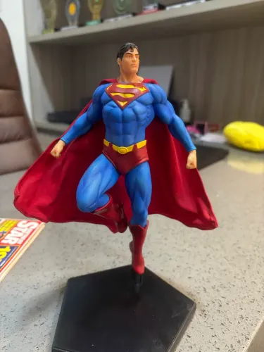 Superman De Comics 1/10 Ivan Reis Iron Studios