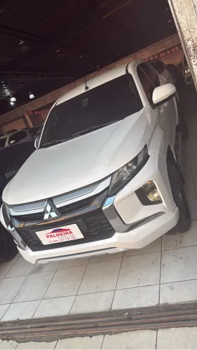 Mitsubishi L200 Triton Sport GLS 2.4 CD Diesel Aut. 2022