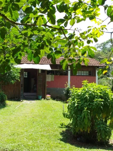 Casa/Chalé beira rio