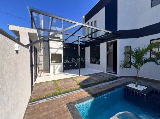 À venda, casa em condomínio com 195 m², 5 quartos e 3 suítes em Vargem Pequena