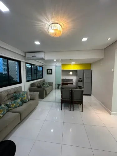 METROPOLIS RESIDENCE
