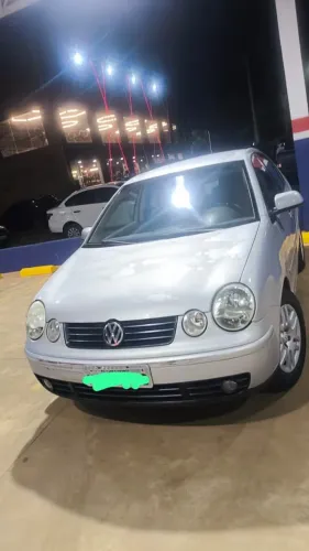 Volkswagen Polo Sedan 1.6 MI 101cv 8V 4P 2004