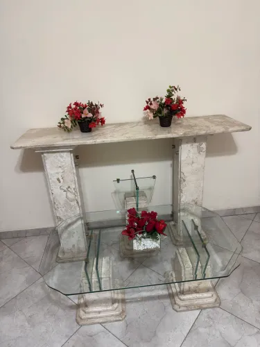 Pacote Mesas de Centro e Aparador em Mármore Carrara