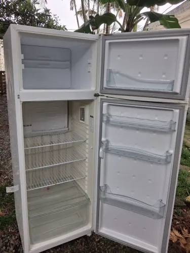 Geladeira Consul Duplex 336L.