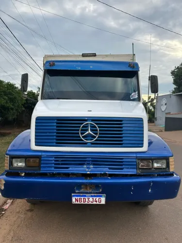 Vendo ou troco caminhão Mercedes truck 1618