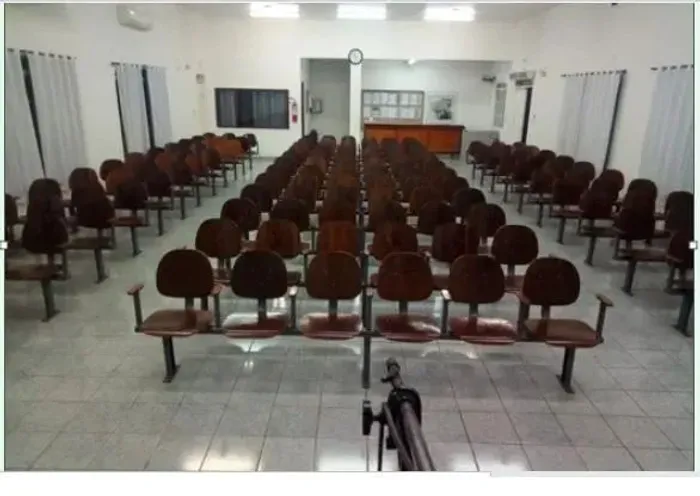 Imóvel Comercial para Venda em Corumbá, Centro América, 1 dormitório, 2 banheiros, 5 vagas