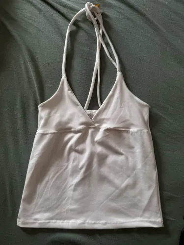 BLUSA BRANCA DECOTE EM V