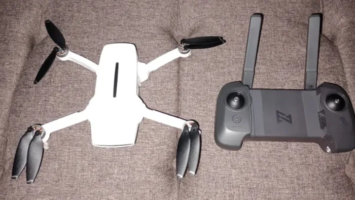 Drone FIMI X8 Mini V2 - Pouco Uso - Kit Completo - R$ 1.800