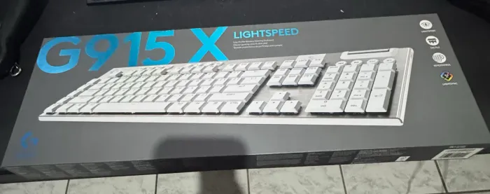 Teclado Logitech G915 X - Novo