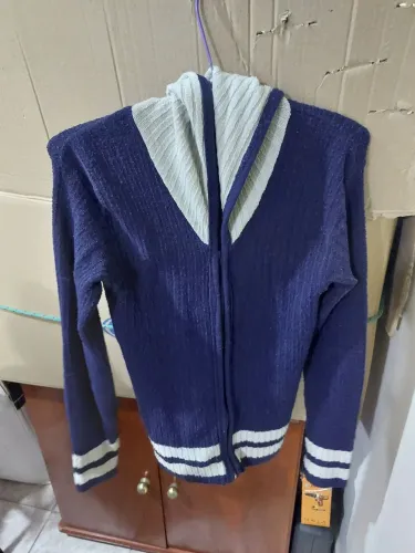 Blusa De Frio Azul - Tamanho M