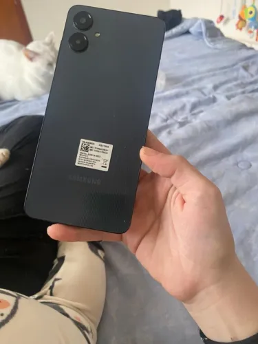 Celular Samsung Galaxy A06 semi novo 