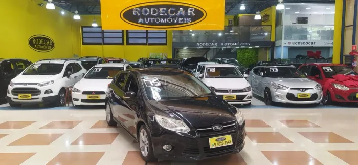 Ford Focus 1.6 S/se/se Plus Flex 8v/16v 5P 2015