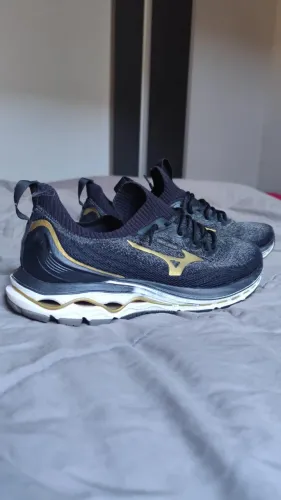 Tênis Mizuno original