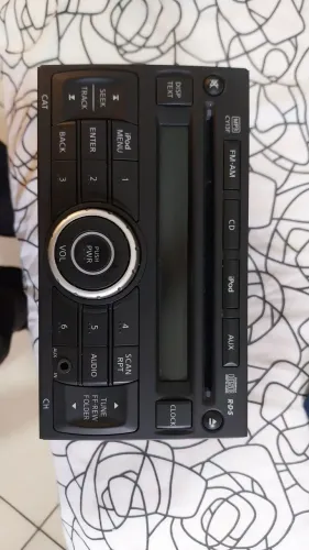 Som CD Player Nissan Sentra/Versa/Tiida/Livina/March/Frontier 2008 a 2015