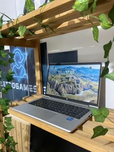 HP ProBook 640 G8 | Intel Core i5 11ª Geração | 16GB RAM | SSD 256GB | Muito Novo