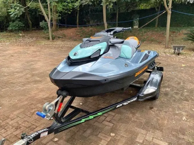 Jetski Sea doo Gti 170 2023