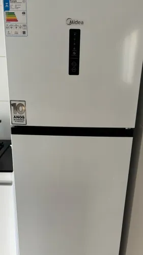Geladeira Midea