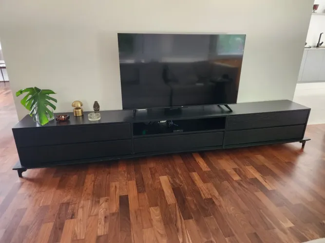 Rack aparador TV ebano