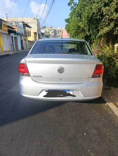 Volkswagen Voyage Trend 1.6 MI Total Flex 8V 4P 2012