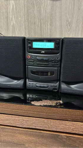 JVC retro anos 96/97 funciona Td vai fita K7 de brinde 650 reais