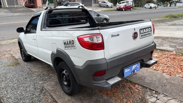 Fiat Strada Working Hard 1.4 Fire Flex 8V CS 2017